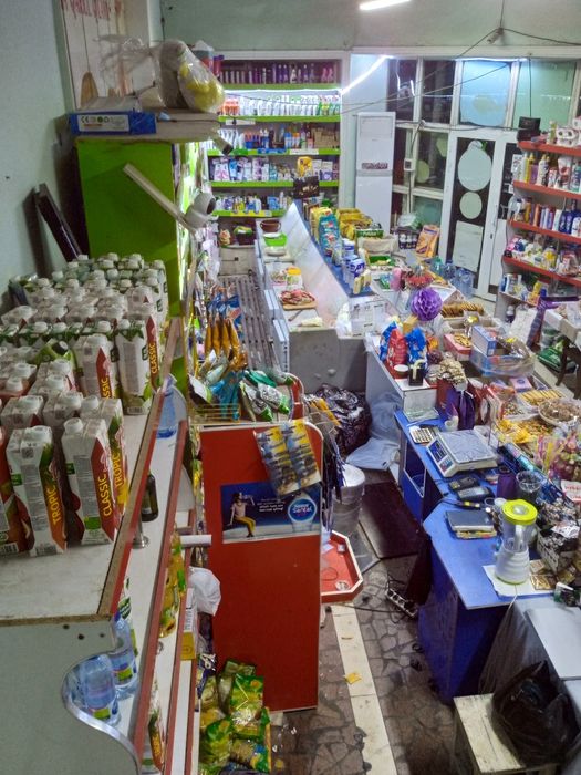 Магазин сотилади йоки бартер  булади