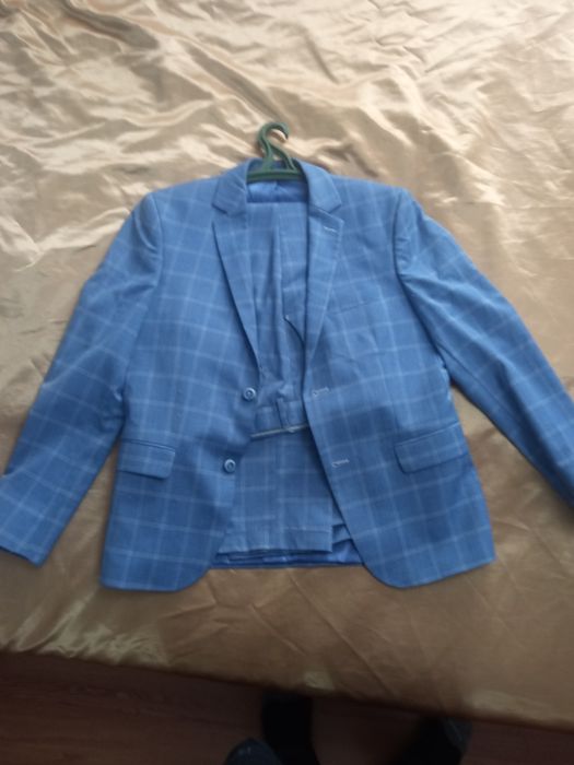 Продам костюм двойка