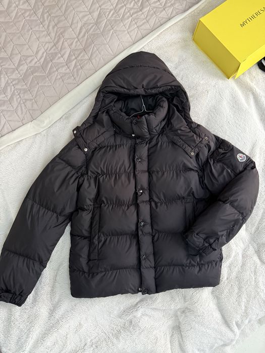 Geaca Moncler barbati