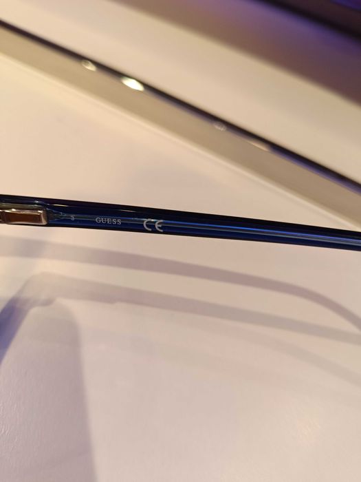 Диоптрични очила Guess