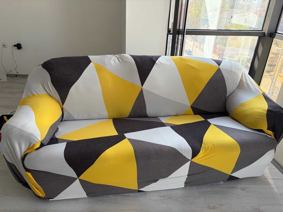 Два тъмно сиви дивана: дължина 200 см/ височина 80 см (гр. Пловдив)