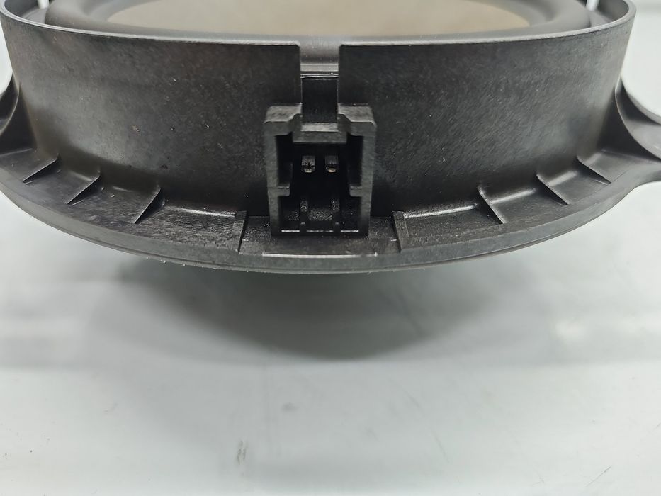 Boxa dreapta fata Dacia Duster 2 [Fabr 2017-2023] 281569368R