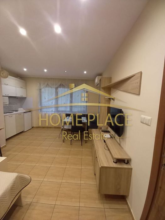 Дава се под наем Едностаен апартамент в Варна, Център - 35 кв.м за 328.95 € - Снимка #2