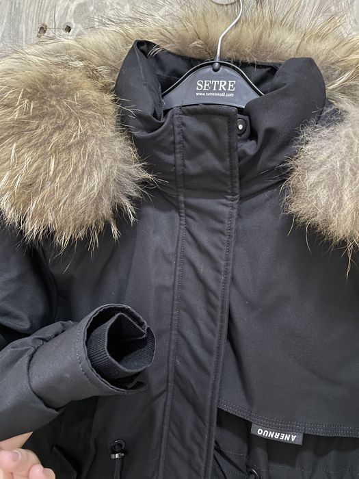 Продам зимнюю куртку / парку для девочки