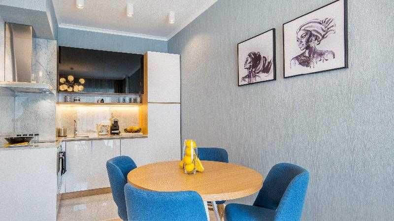 Продава се Едностаен апартамент в София, Център - 48 кв.м за 1771 €/кв.м - Снимка #2