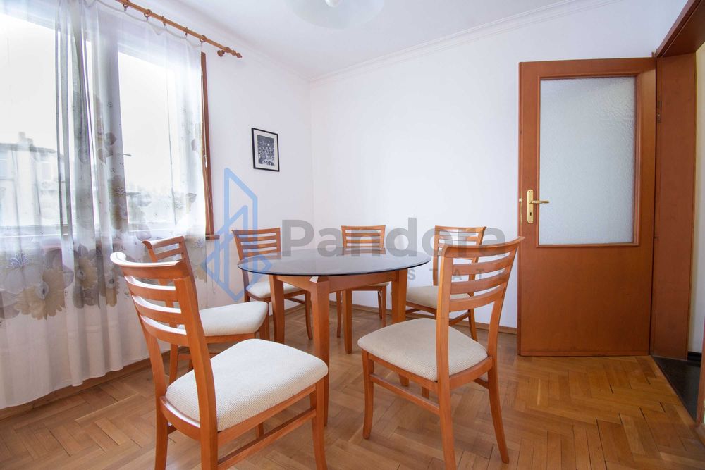 Двустаен ап. Център-Докторски паметник