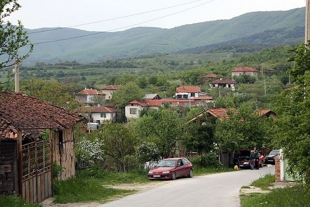 Парцел в регулация с. ОЧУША Софийска област