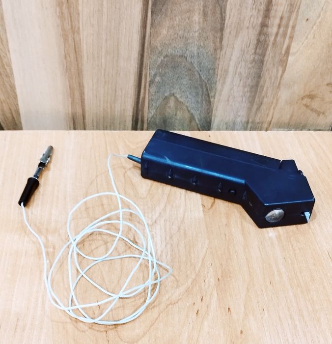 Продам пробник универсальный ПУ-82 СССР