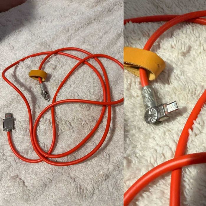 Зарядка на телефон длина 2метр. вращающейся на 180 градусов