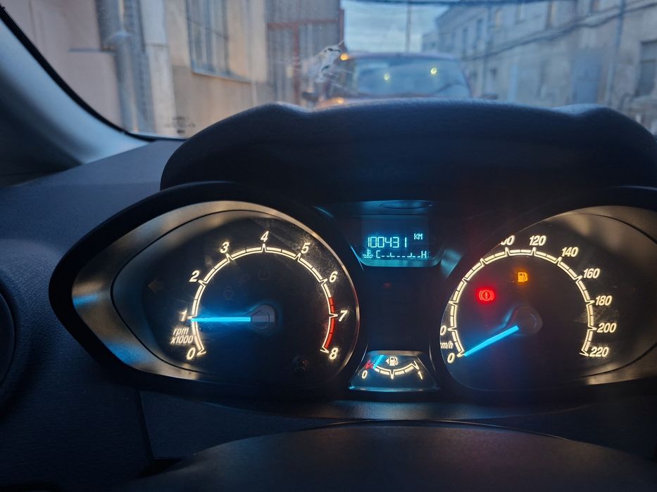 FORD Fiesta 2013 — imagine 3