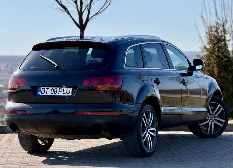 ••Audi q7 / 3.0 Quattro 240 cp / 7 locuri - 2009 ••