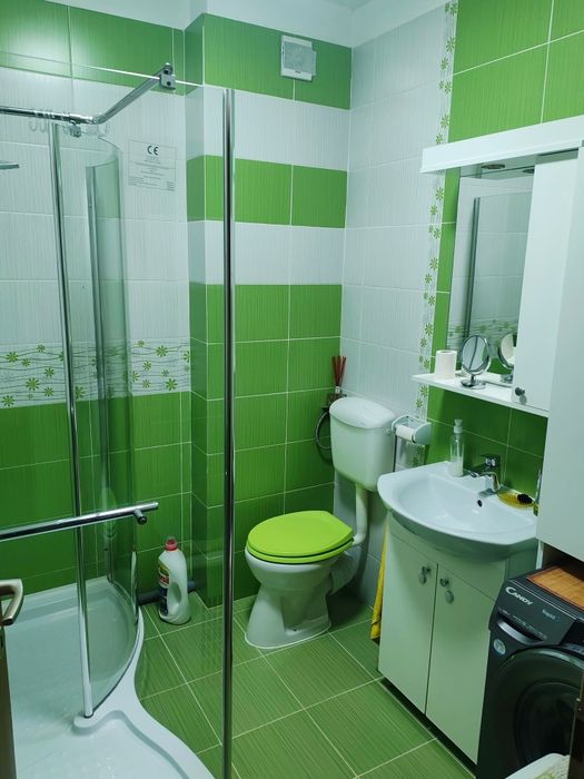 PF inchiriez ap. cu 3 camere, zona Iris / Str. Oașului
