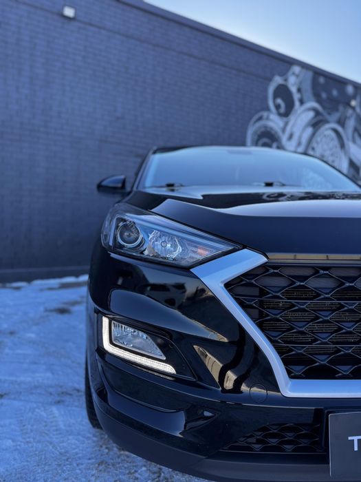 Продам автомобиль Hyundai Tucson