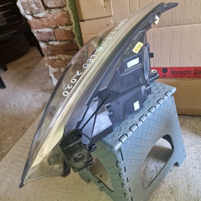 Ford Fiesta mk8 Led 2020 десен фар