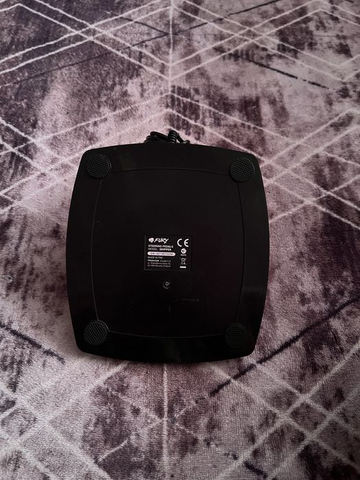 Волан със педали FURY