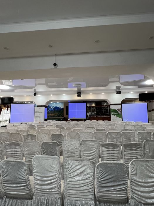 Аренда Проектора с экраном Epson