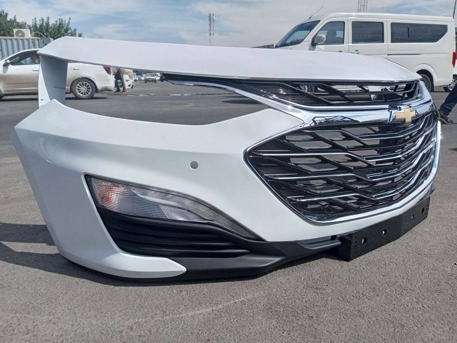 AKSIYADA malibu premier oldi orqa bamper v sbore oldi orqa faralari