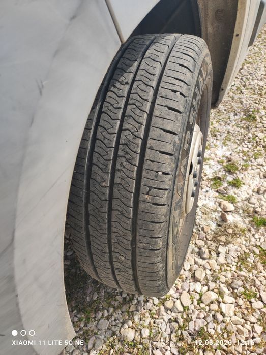 Пежо Боксер 2.2 -120кс. автовоз