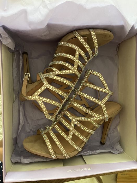 Промо!!Нови дамски сандали