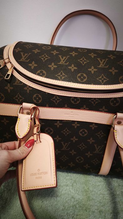 Чанта за малки домашни любимци Luis Vuitton