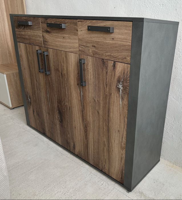 Comoda cu 3 sertare + 3 usi OFERTA !!