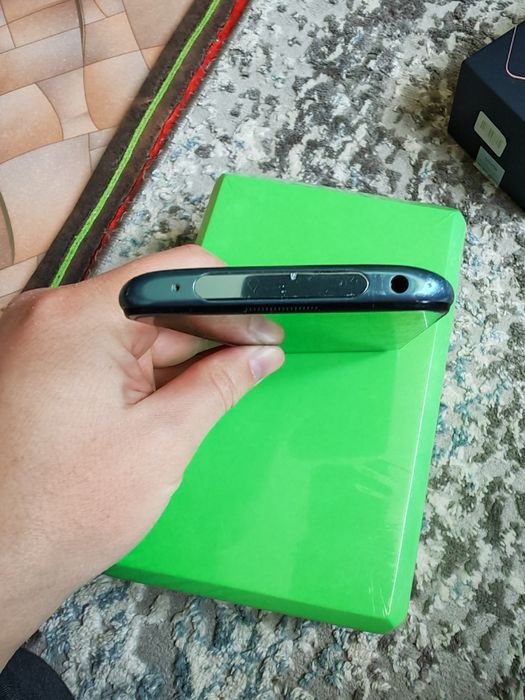 Продам Vivo v17 pro