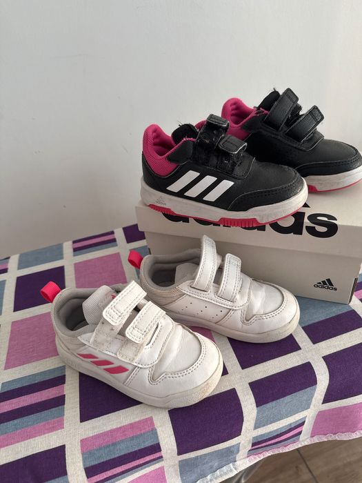 Маратонки за момиче 2 чифта adidas