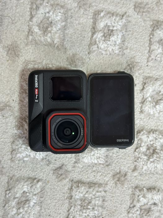 Insta360 Ace Pro 2