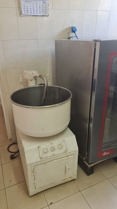 Конвектомат и тестомесачка
