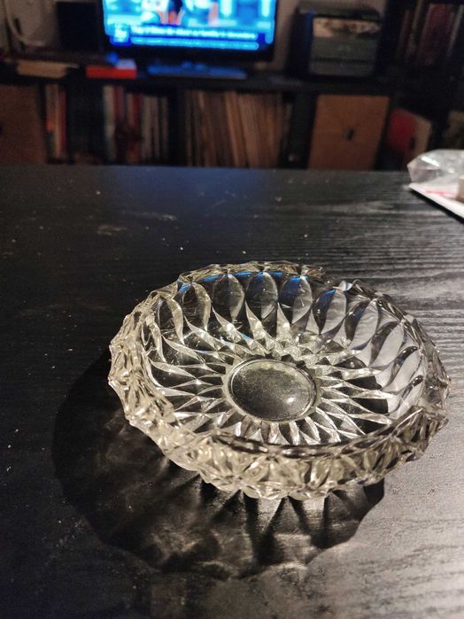 Set doua scrumiere (probabil) sticla