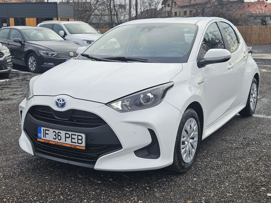 Toyota Yaris Unic proprietar - Km 100% reali - TVA deductibil