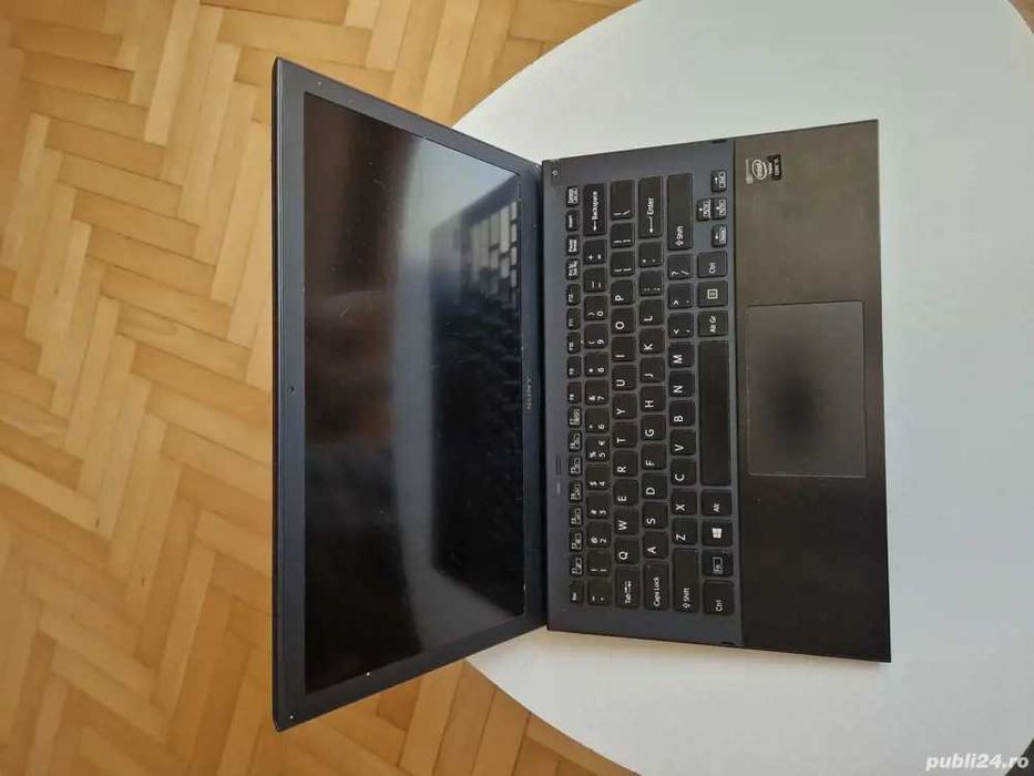 Laptop Ultraportabil Sony Vaio Pro 13 sub 1kg