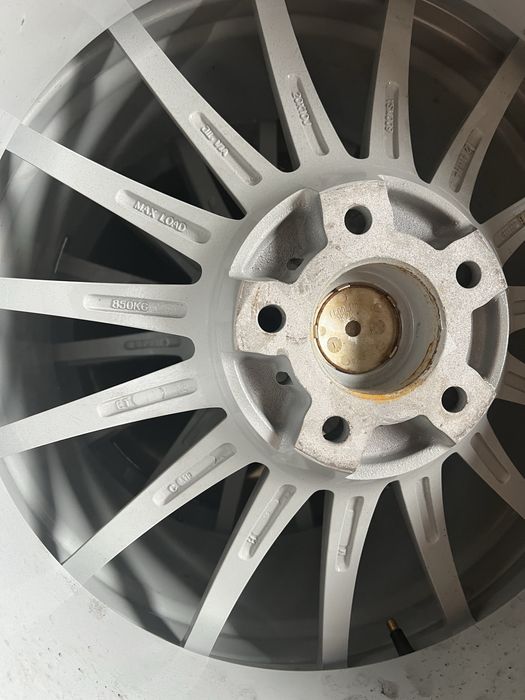 Bmw 20 цола джанти