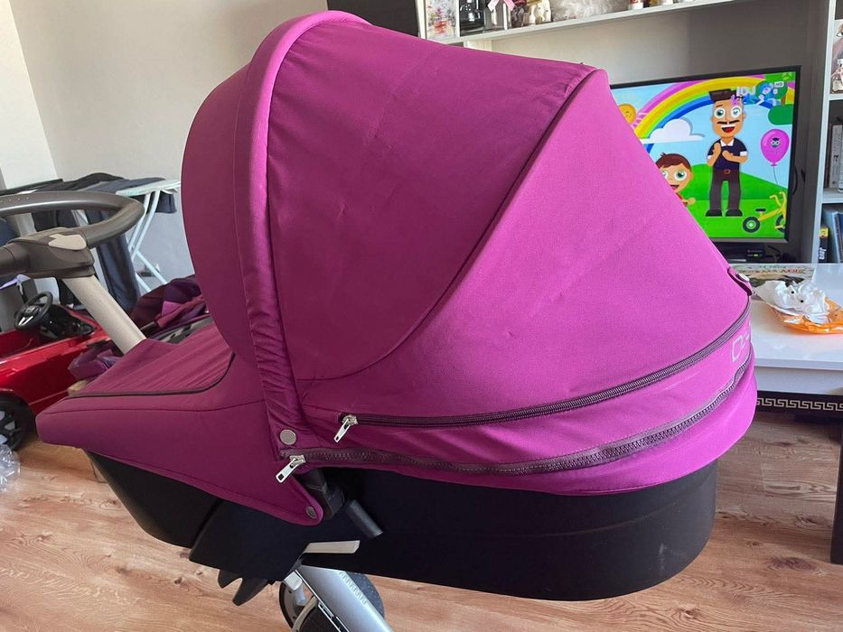 Детска количка Stokke Xplory 

С нормални следи от употре