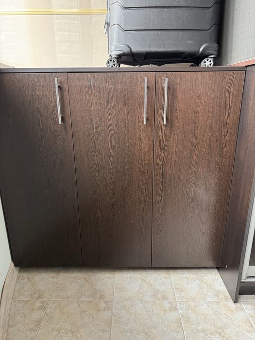 Спальный гарнитур, шкафы, стенка