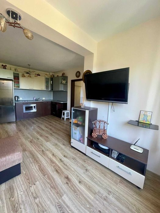 Продава се Двустаен апартамент в Обзор - 62 кв.м за 920 €/кв.м - Снимка #2