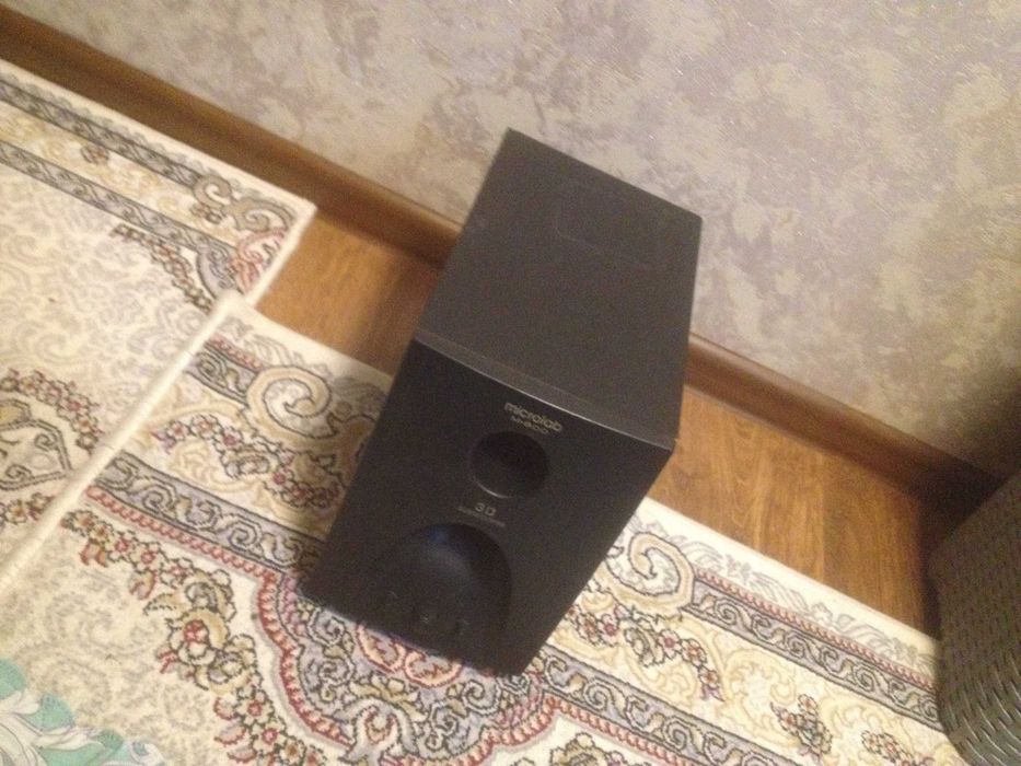 Сабвуфер Microlab M 800 без колонок