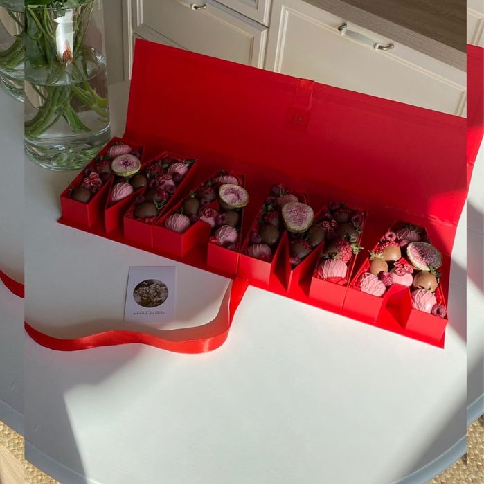 Клубника шоколаде