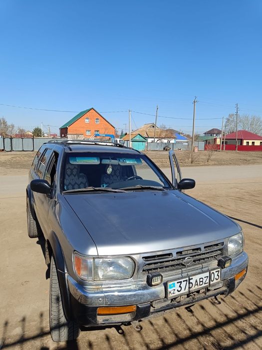 Nissan pathfinder r50