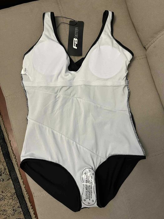 Вталяващ нов цял бански