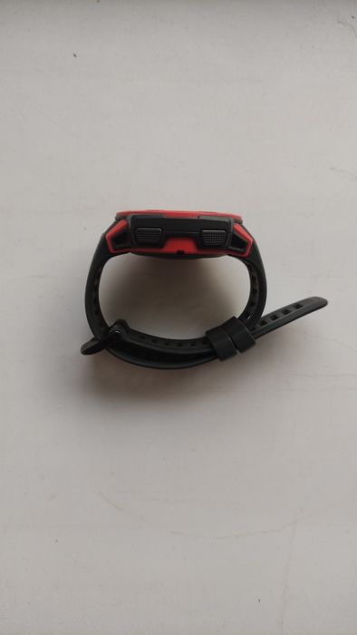 Garmin instinct Flame red