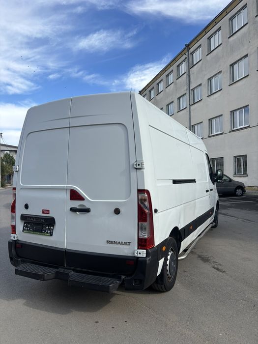 Renault Master 2.3 145кс.
2017г. EURO 6 Y
205000км.
Нов внос от Нидерл
