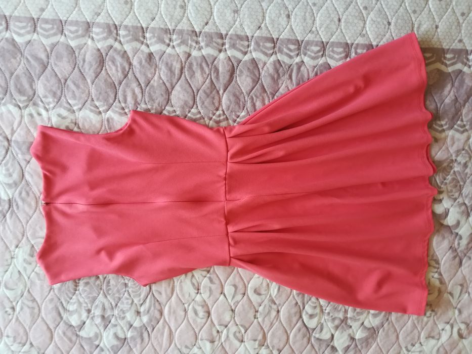 * Рокля в нежно розово *