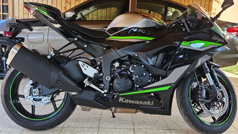 kawasaki zx1000 ' Auto, moto si ambarcatiuni ' OLX.ro