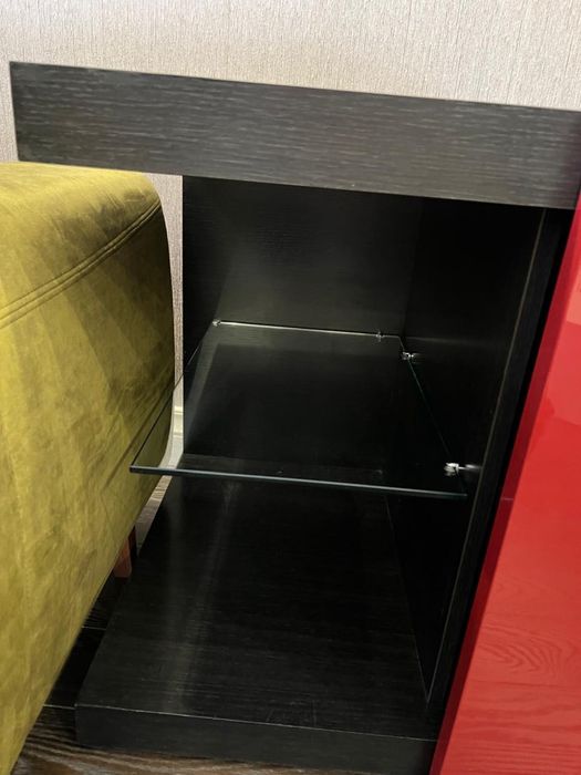 Продаю тумбу