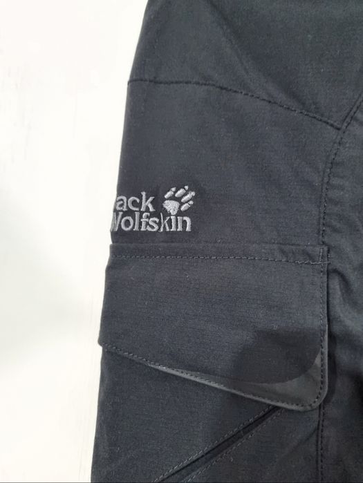 Pantaloni drumetie/ treking Jack Wolfskin dama
