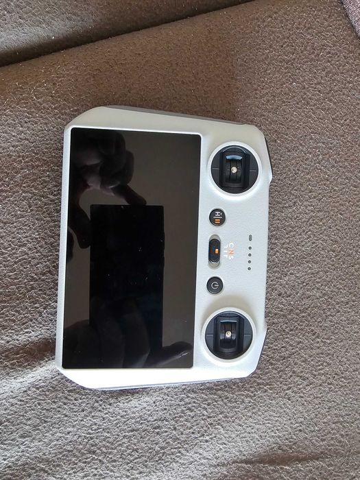 Telecomanda DJI RM 330 în garanție
