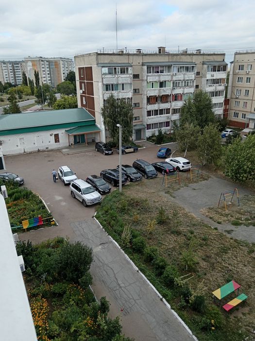 2-ух комн. кв. в 6 мкр.