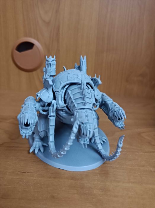 Миниатюры Warhammer 40000