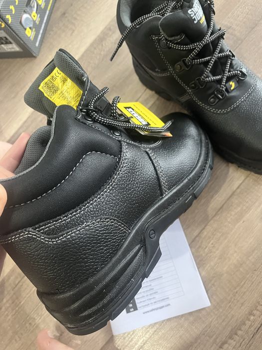 Спецобувь Safety Jogger